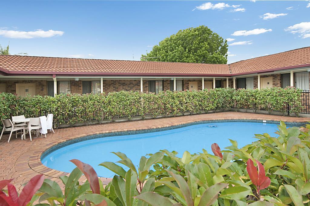 Travellers Lodge *