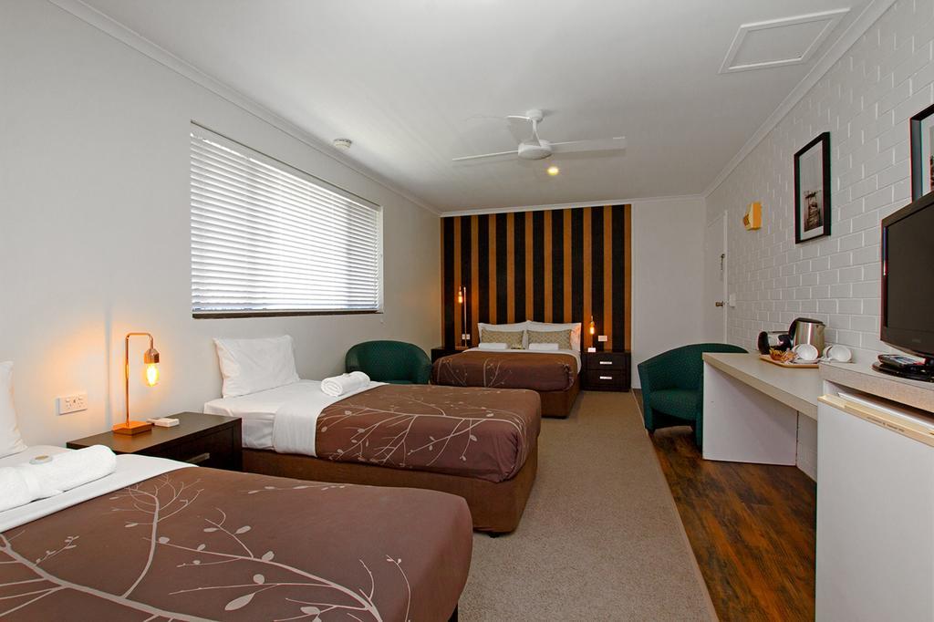 Travellers Lodge